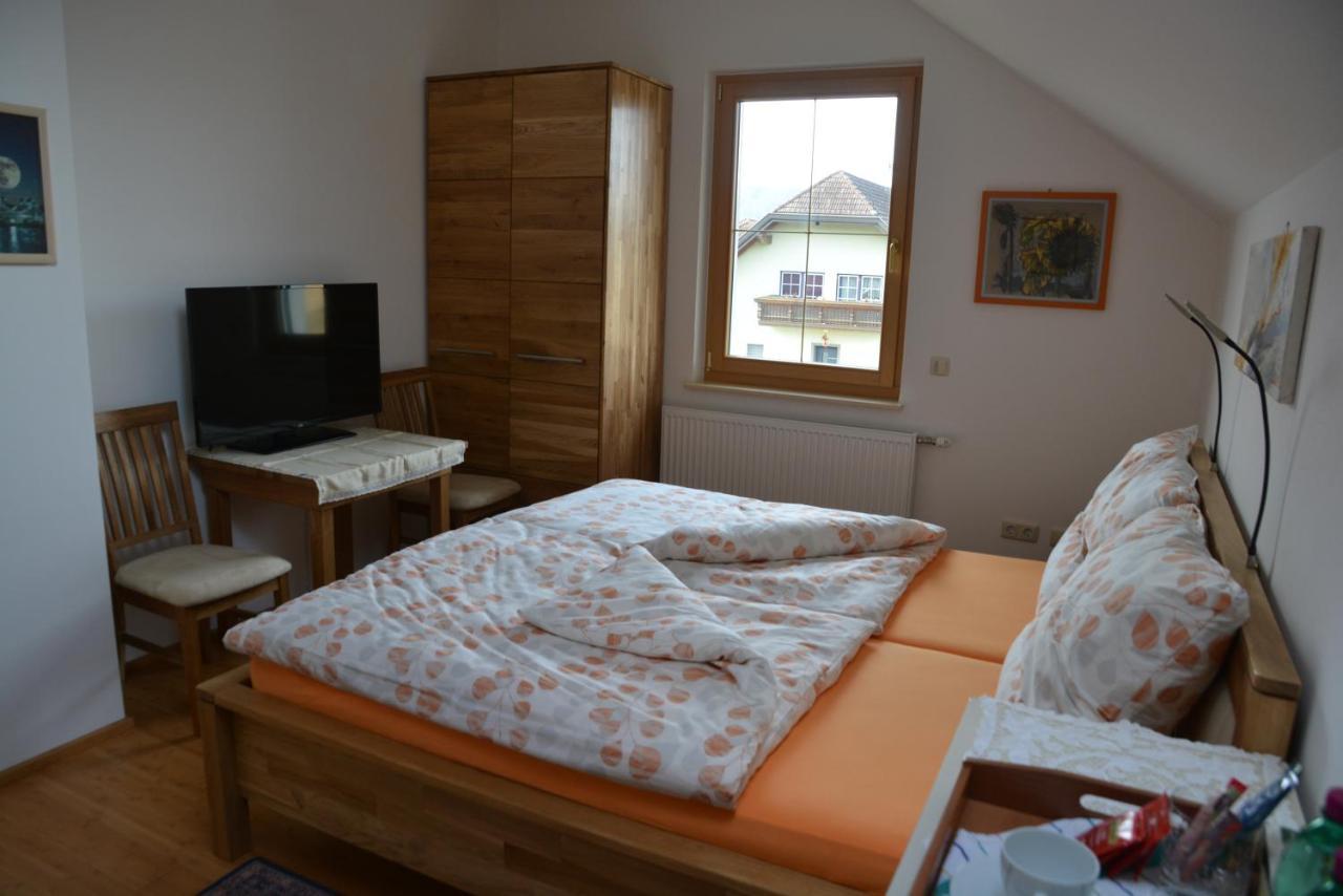 Privatzimmer Marina Фелькермаркт Екстер'єр фото